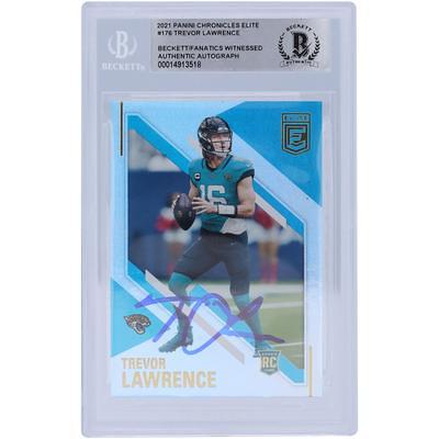 Autographed Dallas Cowboys CeeDee Lamb 2020 Panini Chronicles Playoff  Momentum #M-12 Beckett Fanatics Witnessed Authenticated Rookie Card in 2023