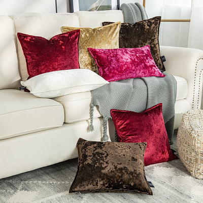 Phantoscope Christmas holiday Decorative Throw Pillow with insert, Silky  Velvet Series, 20 x 20, Dark Red, 1 Pack