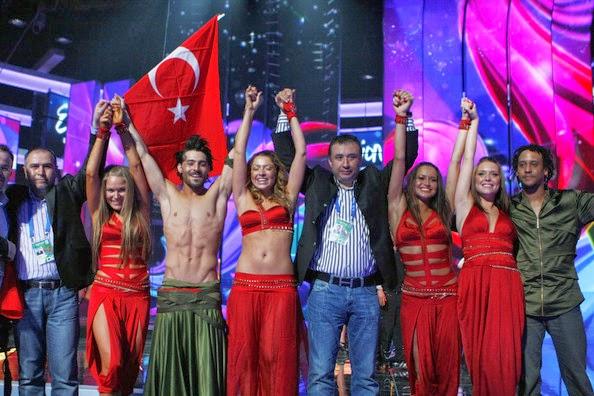 Türkiye Eurovision 2016'da Yok! Hadise+Acikgoz+Eurovision+Song+Contest+Moscow+TLJ_fn9Mu6ol.jpg.cf