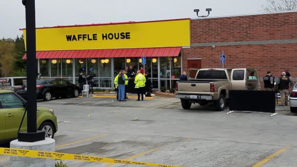 PHOTO: Metro Nashville Police Department experts investigate the scene of a shooting at a Waffle House near Nashville, Tenn., April 22, 2018. (Metro Nashville Police Department)