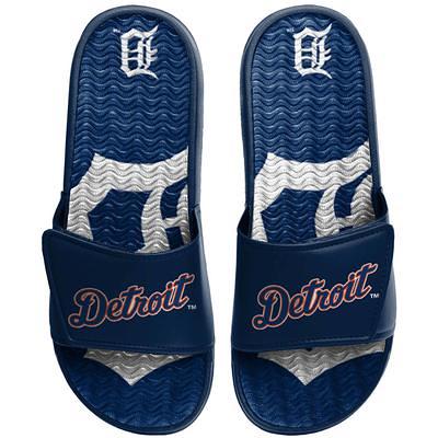 FOCO Atlanta Braves Stripe Raised Slide Sandals