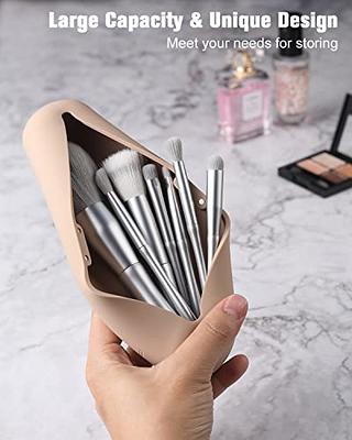 Komoko Travel Makeup Brush Holder, Silicone Makeup Brush Holder, Makeup  Brush Travel Case, Soft and Sleek Makeup Tools Organizer, Convenient to  Carry