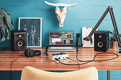 UA Volt 276 Studio Pack for recording， podcasting， and streaming