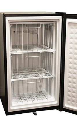 Arctic King 7.0 Cu ft Upright Freezer, Stainless Steel, ARU07M2AST