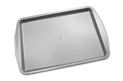 Baker's Mark Half Size Non-Stick 18 Gauge 13 x 18 Wire in Rim Aluminum  Sheet Pan with Stainless Steel Footed Cooling Rack