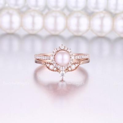Women's Akoya Pearl Engagement Ring