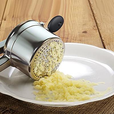 Potato Ricer,Ricer For Mashed Potatoes,Heavy Duty Potato Masher With 3  Interchangeable Discs,Potato Ricer Stainless Steel For Fluffy Mashed