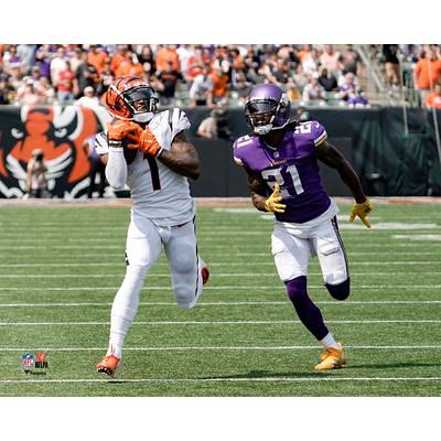 Joe Burrow Cincinnati Bengals Autographed 8 x 10 White Jersey Throwing  Horizontal Photograph - Yahoo Shopping