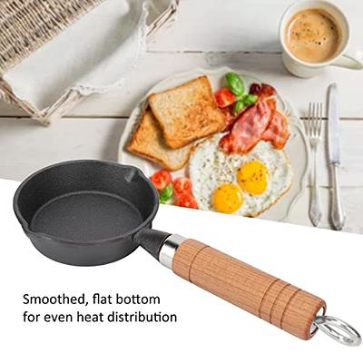 Frying Pan, 10CM Casting Iron Pan with Wood Handle Egg Frying Pan Skillet  Mini Flat Bottomed Pancake Pan Cookware Kitchen Utensils