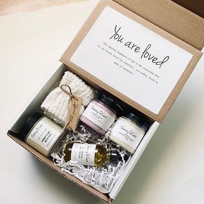 Monsuri Self Care Gift Basket for Mom: New Mommy Care Package Pampering Gift Set with Bath Accessories and Natural Skincare Products. Our Spa Day Kit