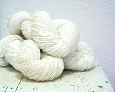 White 60% Wool & Po Blend Yarn, 100G/3, 5Oz. Soft Sport Type Yarn