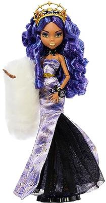 Monster High Frankie Stein Fashion Doll with Blue & Black Streaked Hair,  Signature Look, Accessories & Pet