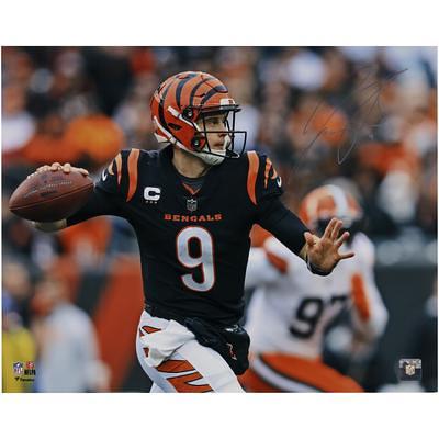 Ja'Marr Chase Cincinnati Bengals Unsigned Catching A Pass in White Alternate Jersey Photograph