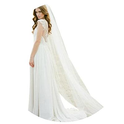 Unsutuo 2 Tiers Bride Wedding Veil Short Fingertip Bridal Tulle Veil with  Comb and Cut Edge (Ivory)