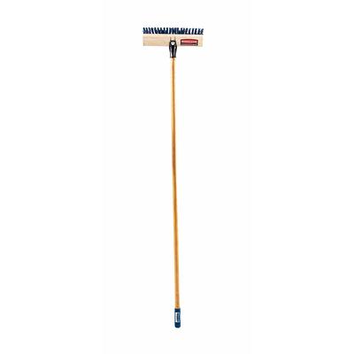 Rubbermaid Commercial FG648200COBLT Long Handle 6 in. Scrub Brush -  Yellow/Blue