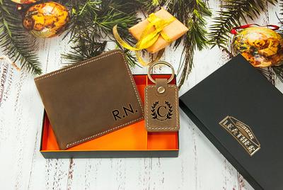 Wallets for Men & Key Holders as Christmas Gifts