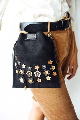 STUDDED SOFT BUCKET BAG - Black