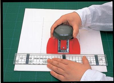 NT Professional Mat Cutter, 45 Degree Bevel Mat Board Cutter, 1 Cutter  (MAT-45P), Aluminum Die-Cast Grip, Red/Grey - Yahoo Shopping
