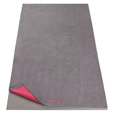  Gaiam Grippy Non Slip Yoga Mat Towel - Fast Drying Towel -  Ideal for Hot Yoga - Microfiber and Machine Washable - Grip Backing - Vivid  Blue/Fuchsia - 68 L