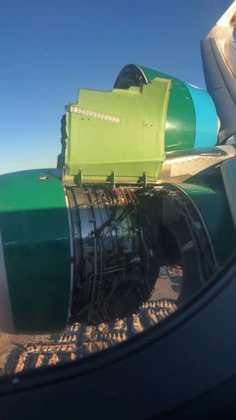 PHOTO: A Frontier Airlines plane bound for Tampa was forced to return to Las Vegas after the engine cover came off the aircraft during the flight, Nov. 30, 2018. (Jazmin Pedraza)