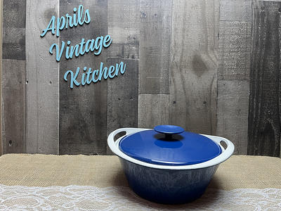 Lexi Home Enameled 5 Qt. Cast Iron Dutch Oven Braiser - Blue