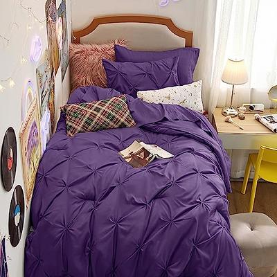 Bedsure Dorm Bedding Twin Comforter Set - 5 Pieces Pintuck Bed in A Bag  with Comforters, Sheets, Pillowcases & Shams 