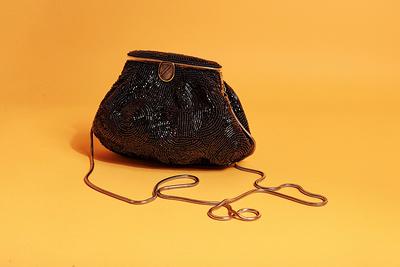 Vintage Beaded Bag / Evening Bag / Purse, Black Gold, Prom