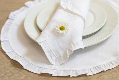 White Ruffled Cloth Napkins Bulk, White With Ruffle, Linen Set