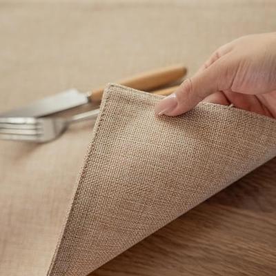 Linen Placemats Set of 4, Heat Resistant Dining Table Place Mats