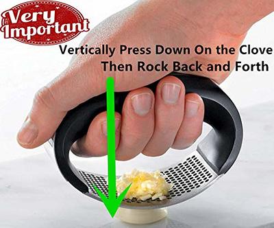  Garlic Press Rocker, Stainless Steel Garlic Mincer Crusher  Professional Kitchen Gadgets Garlic Chopper with Ergonomic Handle, Silicone  Garlic Peeler: Home & Kitchen