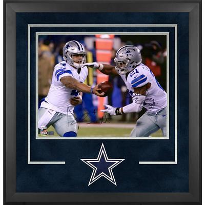 Framed Leighton Vander Esch Dallas Cowboys Autographed 8 x 10 White  Jersey Photograph