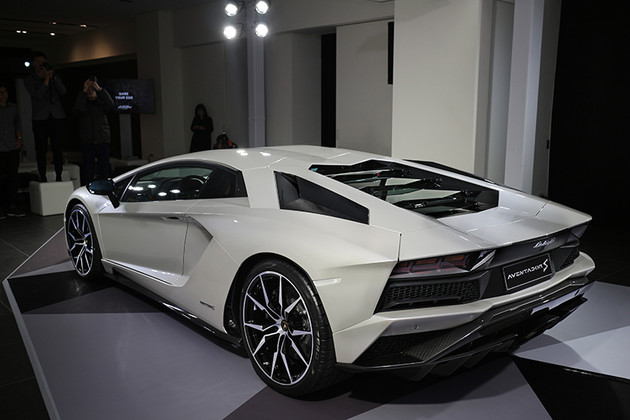 體驗一日尊榮VIP! 在Lamborghini私密賞車會一探Aventador S究竟