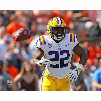 George Pickens Georgia Bulldogs Unsigned Leaping in 2021 Bowl Game Photograph