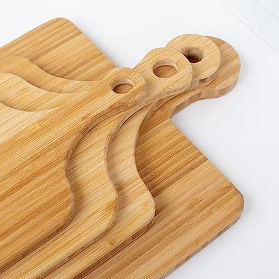 Cutting Board - Bamboo Board with Handle - Medium - Personalized Gallery