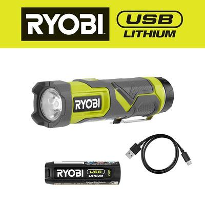 Husky 800 Lumens Dual Power LED Rechargeable Focusing Flashlight