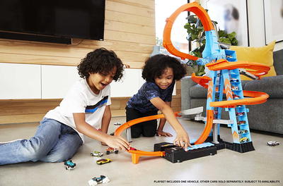 Hot Wheels Sky Crash Tower Motorized Track Set with Car, Stores 20+ 1:64  Scale Cars - Yahoo Shopping