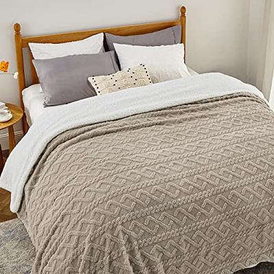 Bedsure Sherpa Queen Size Blanket for Bed - Fuzzy Soft Cozy