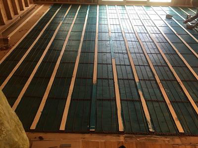 LuxHeat Radiant Electric Floor Heating Mat Kit with Touch