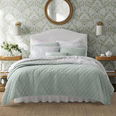 Laura Ashley Quilts - Bed Linens, Bedding