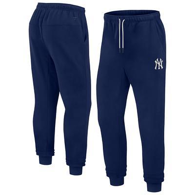 Women's Fanatics Signature Navy New York Yankees Super Soft Boxy Short Sleeve Cropped T-Shirt Size: Large