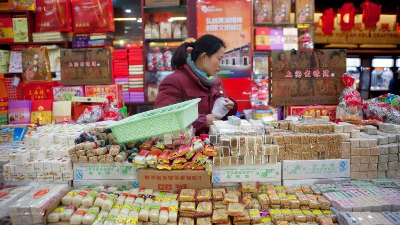 中國打價格戰　特斯拉、蘋果難如昔日賺大錢