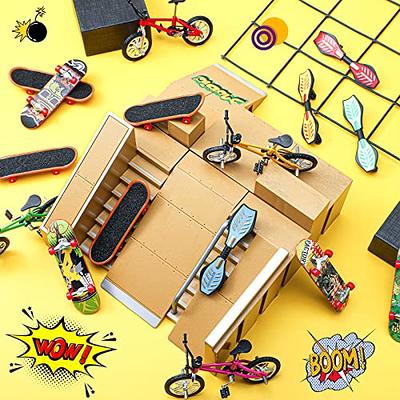 Kit de skate park, rampes de touche avec mini-jouets à doigts, y compris  les touches, finger bike, scooters, mini finger skateboard ramp set finger  ska