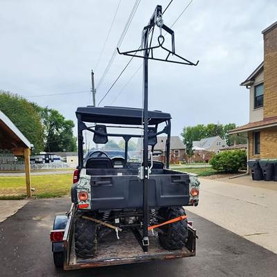 VEVOR Hitch Mounted Deer Hoist Hitch Game Hoist 500lbs Winch