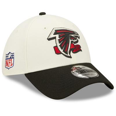 Men's New Era Black Atlanta Falcons 2022 Sideline Cuffed Pom Knit Hat