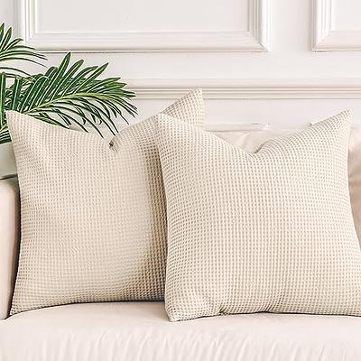 MIULEE 18x18 Pillow Inserts Set of 2-Decorative Shredded Memory Foam  Cooling