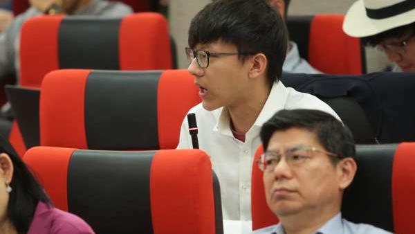 「校方未正視獨董兼職問題」台大學生會：大學自主爭議將持續爆發