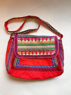 Vintage Embroidered Tassel Sling Crossbody Boho Hippie Shoulder