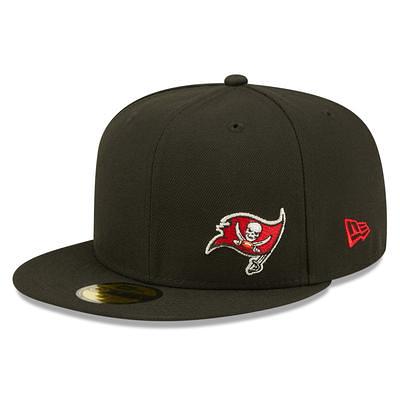 Men's New Era Red Tampa Bay Buccaneers Team Basic 59FIFTY Fitted Hat