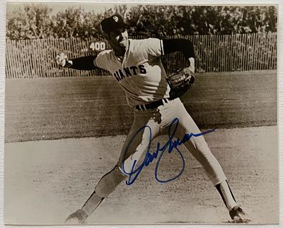 Dave Concepcion Signed Autographed Glossy 8x10 Photo 