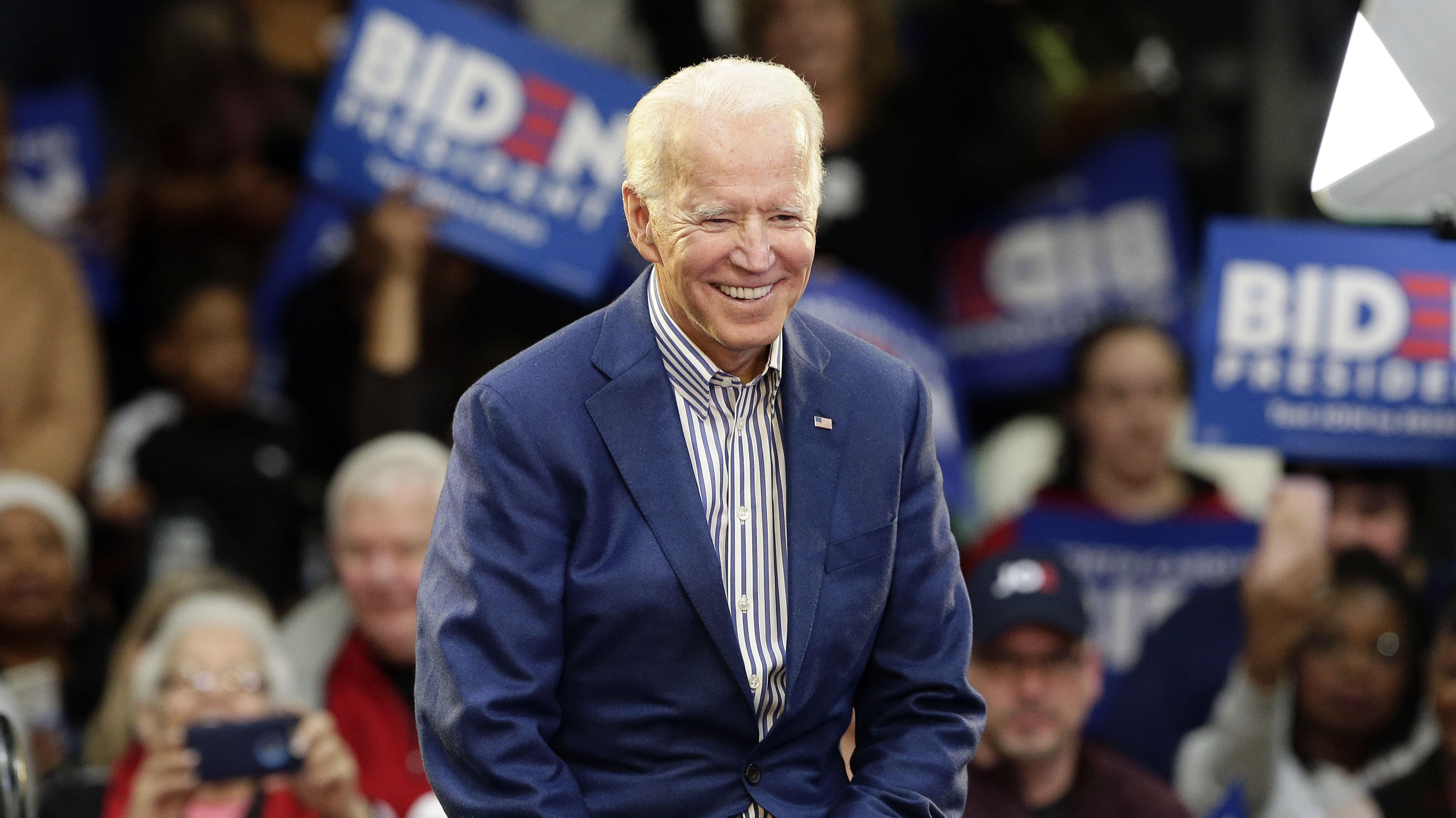 Biden scores victory in South Carolina